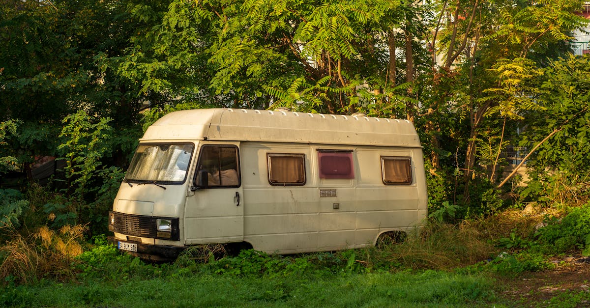 découvrez comment enregistrer votre voiture et obtenir une immatriculation en quelques étapes simples grâce à notre guide sur l'enregistrement des voitures.