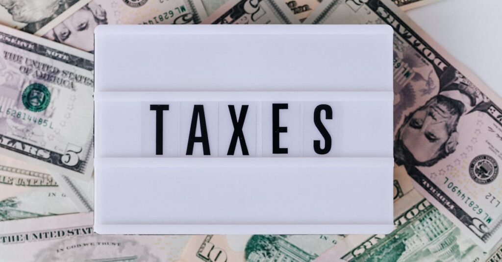 découvrez tout ce qu'il faut savoir sur les taxes : définitions, types de taxes, obligations fiscales, conseils pour optimiser votre fiscalité et actualités sur la législation fiscale en france.